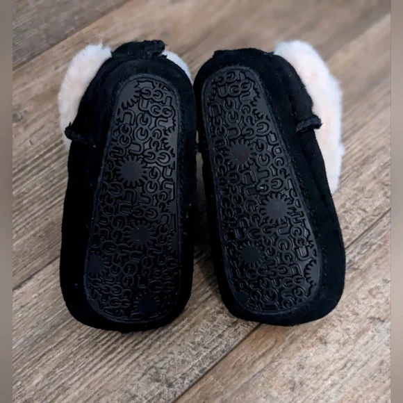 Gojee uggs infant - Picture 2 of 7